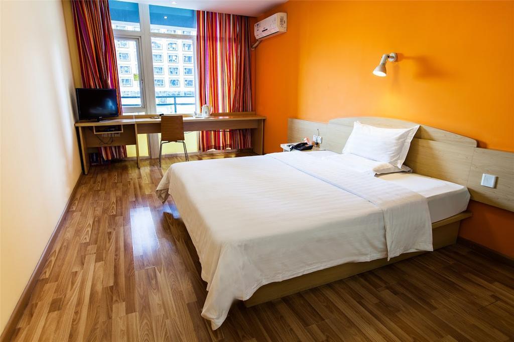 7Days Inn Jiangmen Peng Jiang Qiao North Kültér fotó