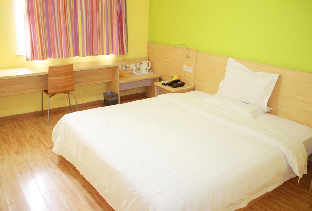 7Days Inn Jiangmen Peng Jiang Qiao North Kültér fotó